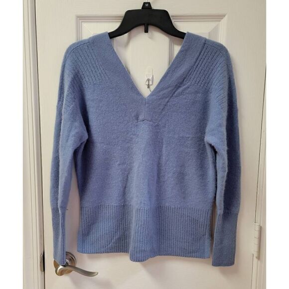 Lafayette 100% Cashmere V-Neck Sweater  S - Picture 1 of 10